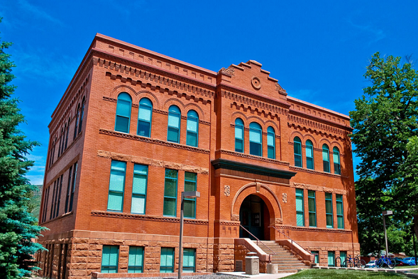 香港都会大学数据科学课程辅导哪家好？