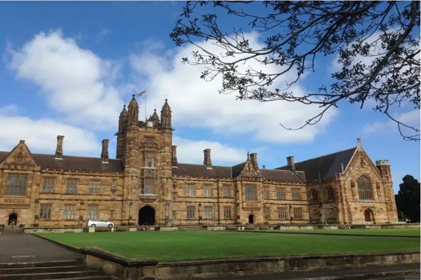 布里斯托大学政策研究作业辅导哪家靠谱？